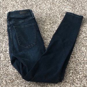 ⭐️ Abercrombie Simone High Rise Jeans ⭐️